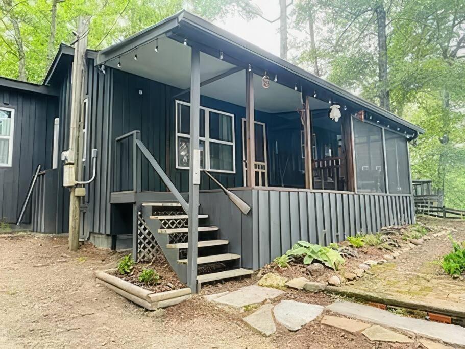 Cameron'S Cottage At The Lake Tallassee Екстер'єр фото